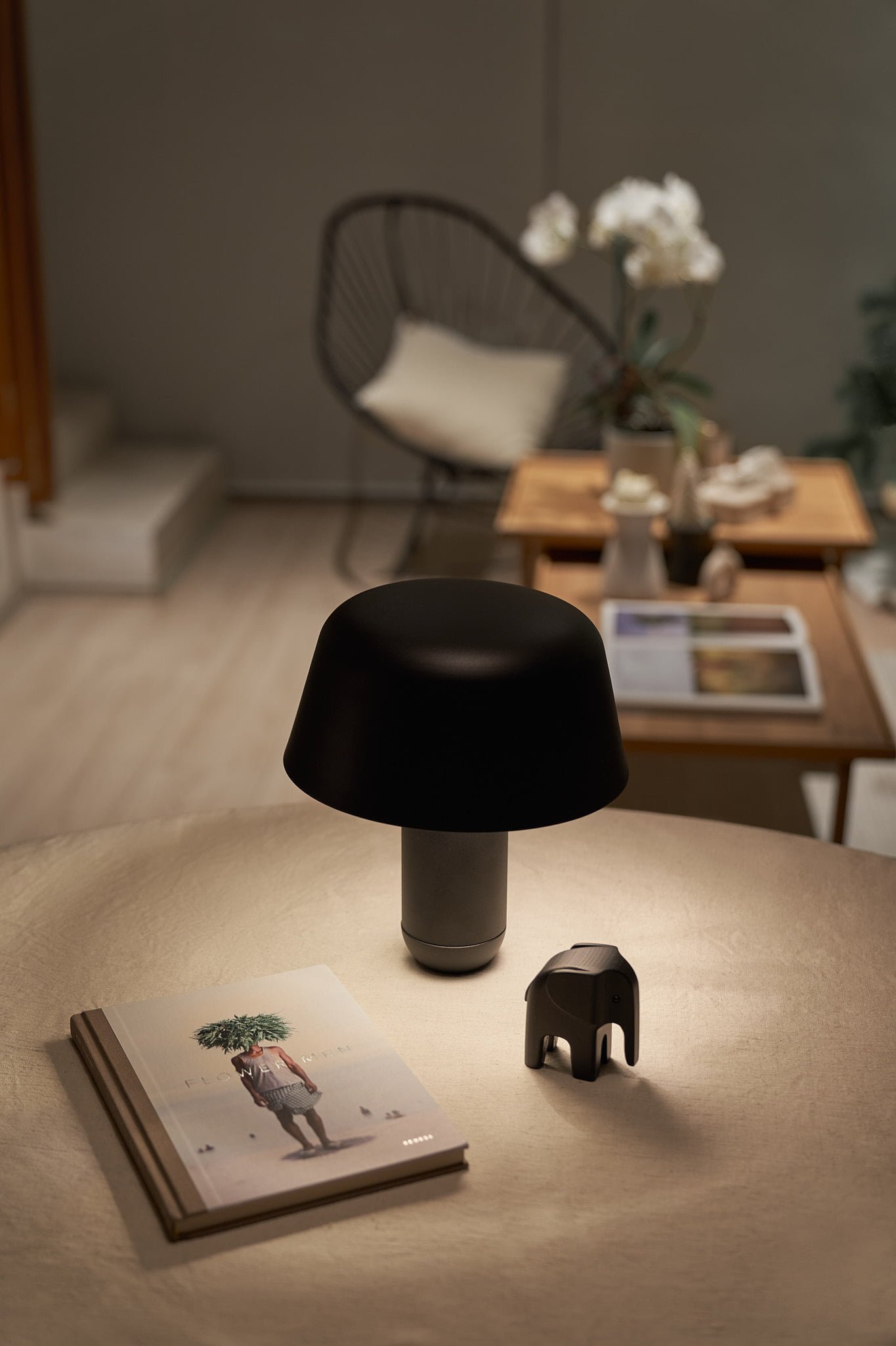 Black table lamp for living room