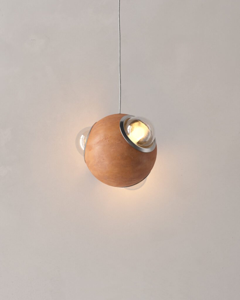 HUMO 18 hanging lamp in natural clay color with glass diffusers and aluminum detail designed by Bandido Studio