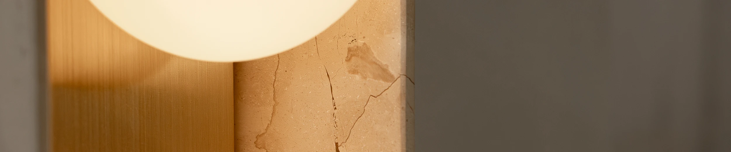 Luminaria DBH02-2 de ónix con difusores de vidrio